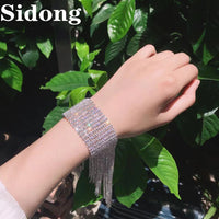 Bracelete de Cristal com Franja: Um Toque de Luxo e Elegância!